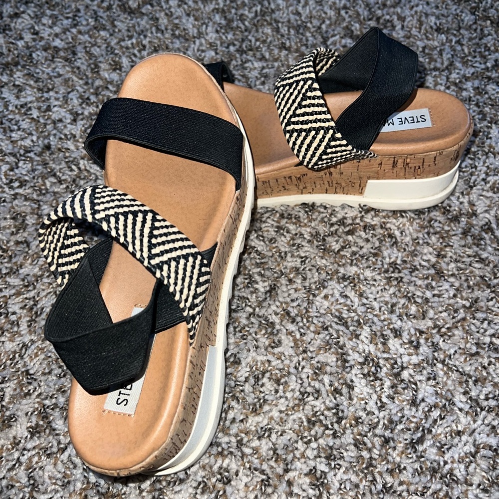 Steve Madden wedge sandal with elastic strap